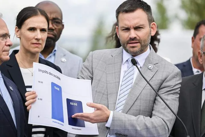 Parties talk taxes, trade war and parental leave on Day 2 of Quebec election campaign