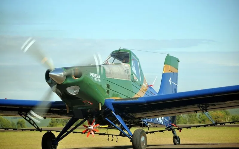 Embraer leva Ipanema 203 ao Congresso da Aviação Agrícola do Brasil