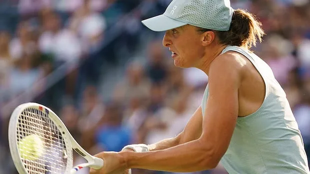 Iga Swiatek cruises to NBO Toronto final win for her first WTA Tour title this year