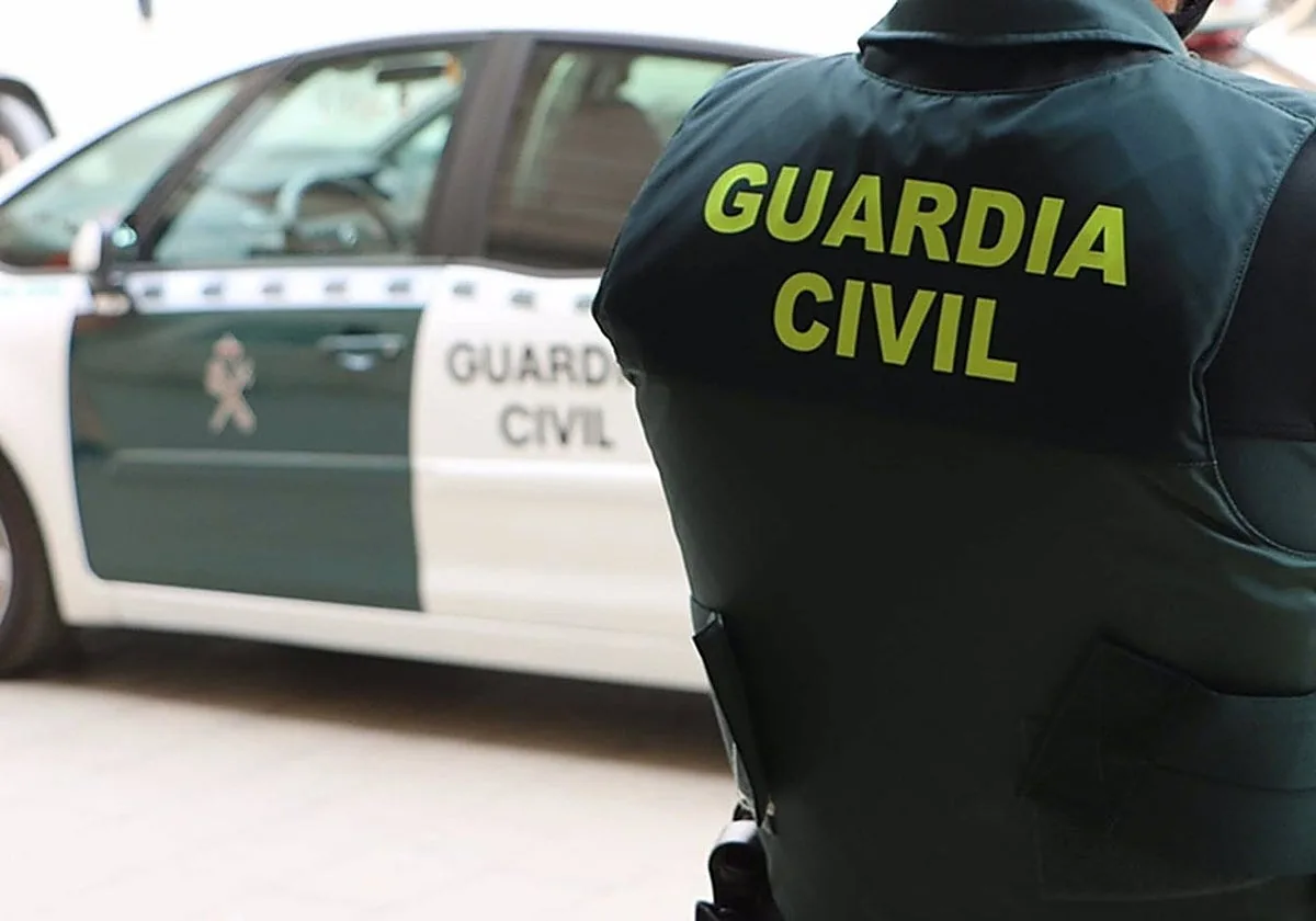 Un hombre resulta herido de bala tras un altercado en Barbate
