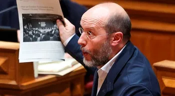 Comissão parlamentar. Livre insiste que Aguiar-Branco não tem "competência" para decidir sobre conflito de interesses de Ventura