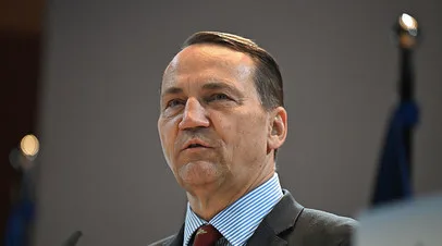 Захарова посоветовала Сикорскому галоперидол