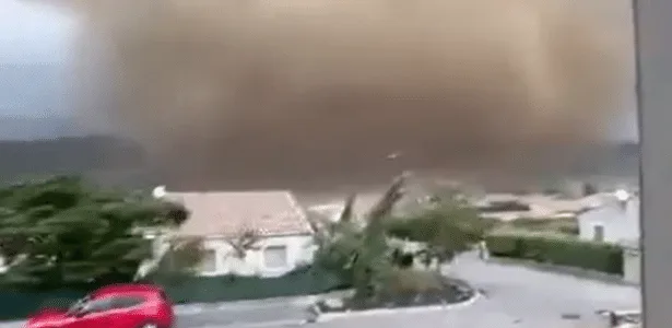 Tornado deixa 41 feridos e danifica 300 casas no sul da França