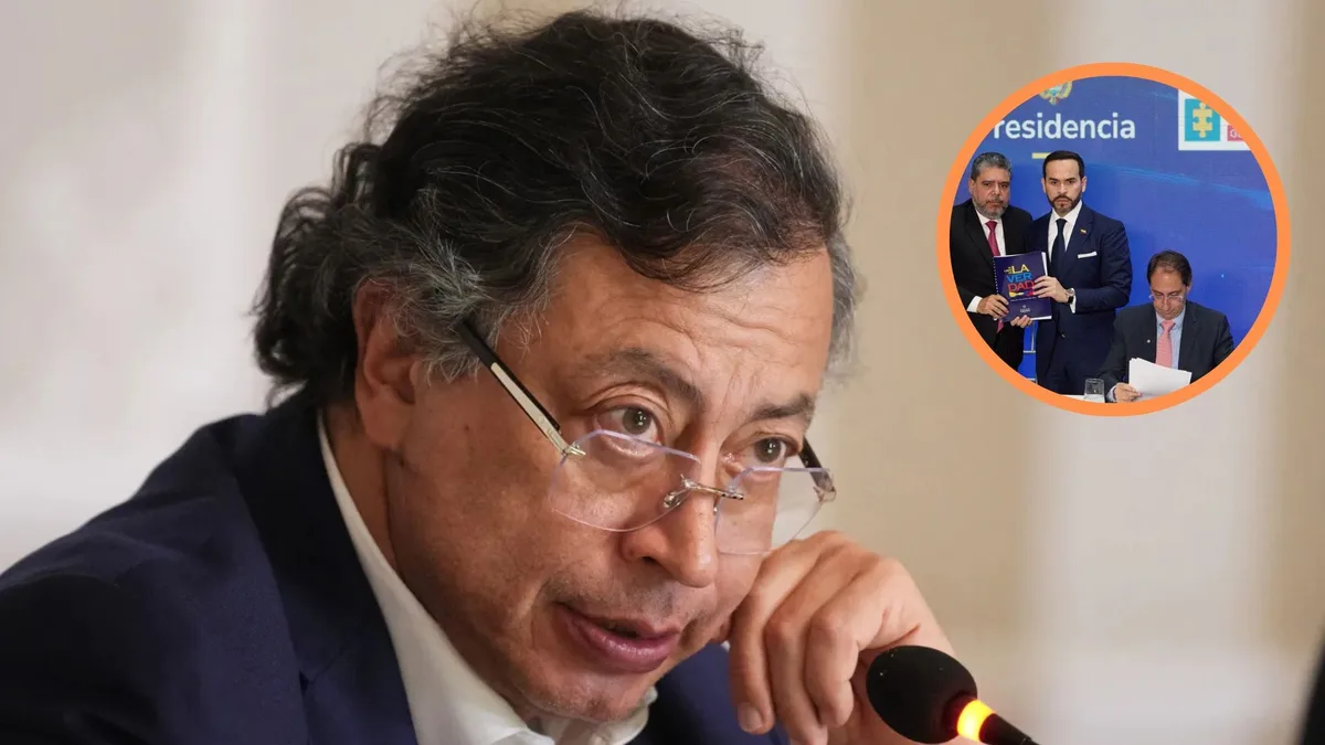 Gustavo Petro reaccionó a la publicación del llamado ‘libro blanco’ con denuncias de presunta corrupción presentadas por Abelardo de la Espriella: “No son delito”
