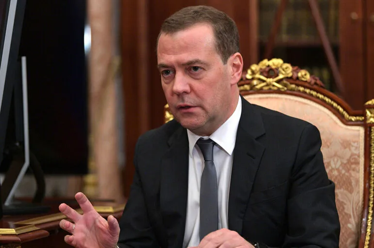 Медведев: Россия рассчитывает на победу в СВО в «видимой перспективе»
