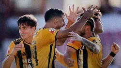 VÍDEO: Lourosa aproveita erro para vencer em Amarante e é líder na II Liga