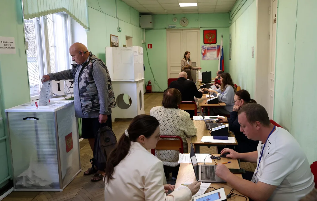Medios rusos ponen en duda la victoria por mayoría del partido del Kremlin en las legislativas