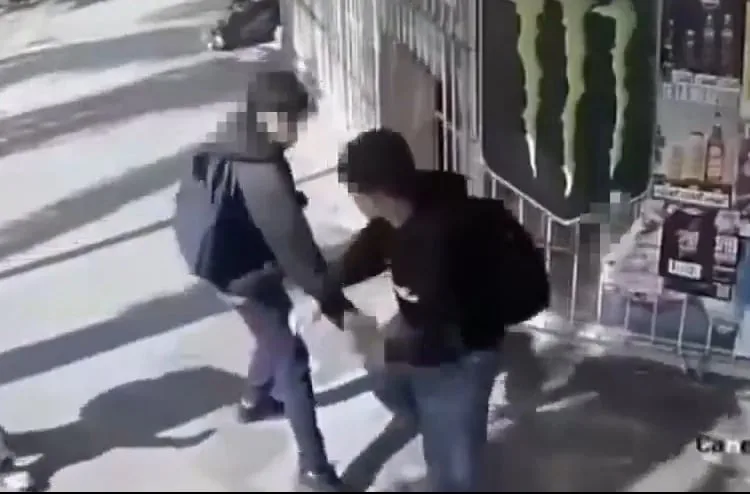 Santiago del Estero: un adolescente apuñaló a un compañero de 14 años con un destornillador