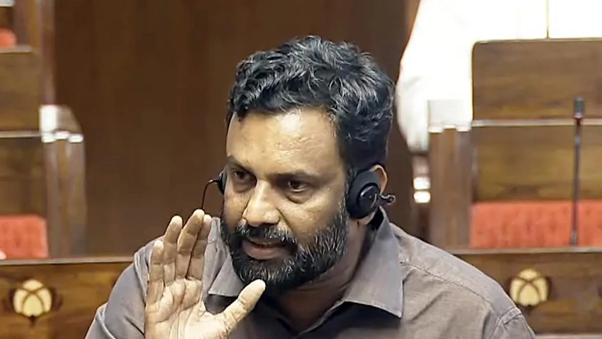 Delhi Police personnel were removing identity badges before detaining protesters: CPI MP to Amit Shah