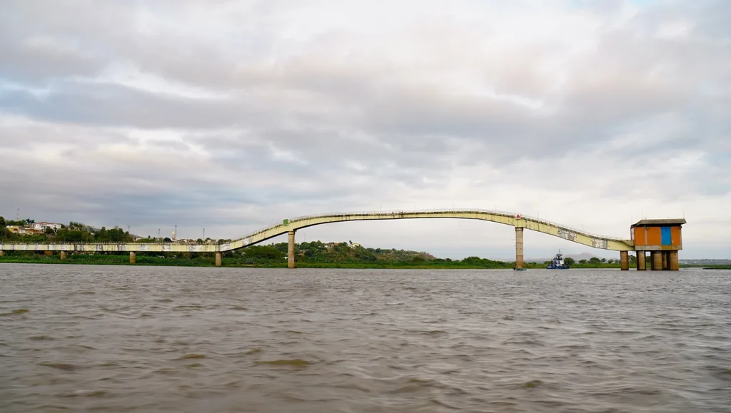Apesar de chuvas 5% acima da média, nível do Rio Paraguai segue em queda