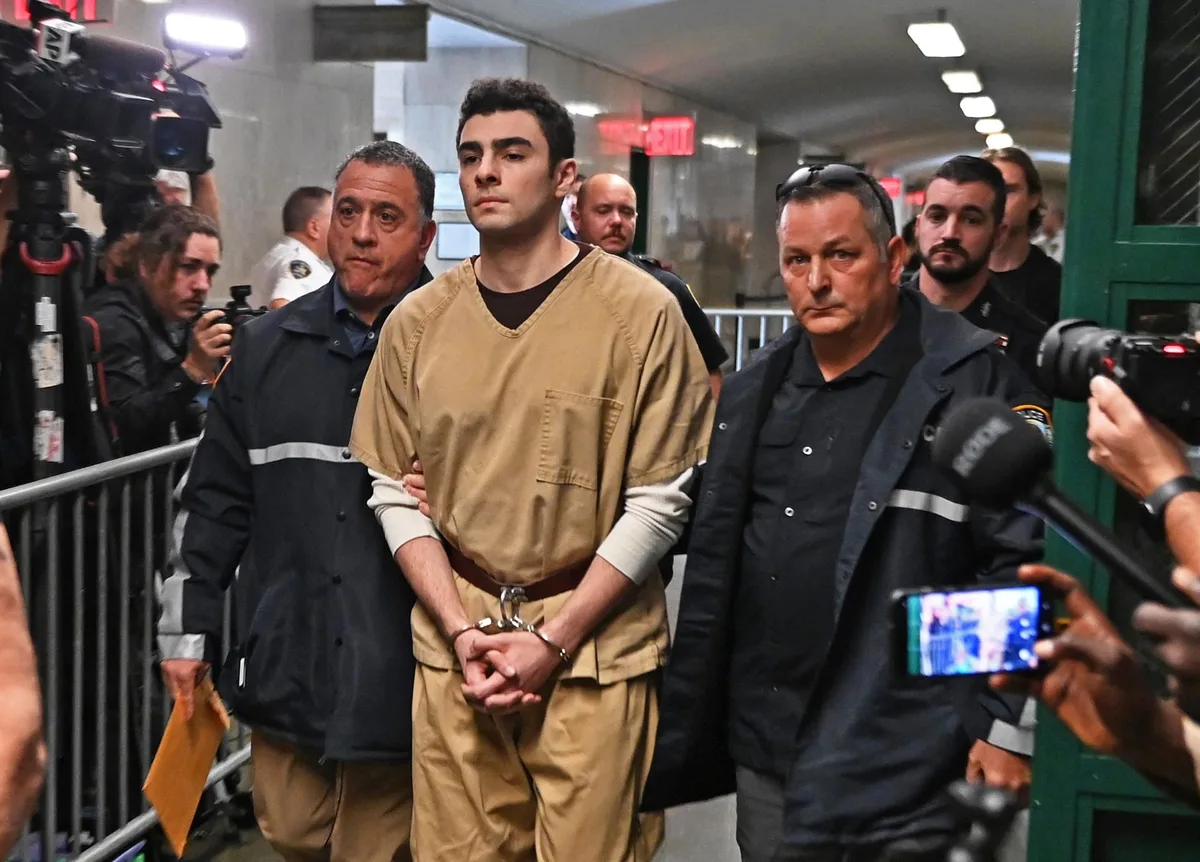 Pospuesto el juicio en Nueva York contra Luigi Mangione tras su recurso por doble enjuiciamiento