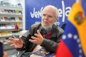 Cuatro venezolanos reciben distinción del Movimiento Cultural Sur