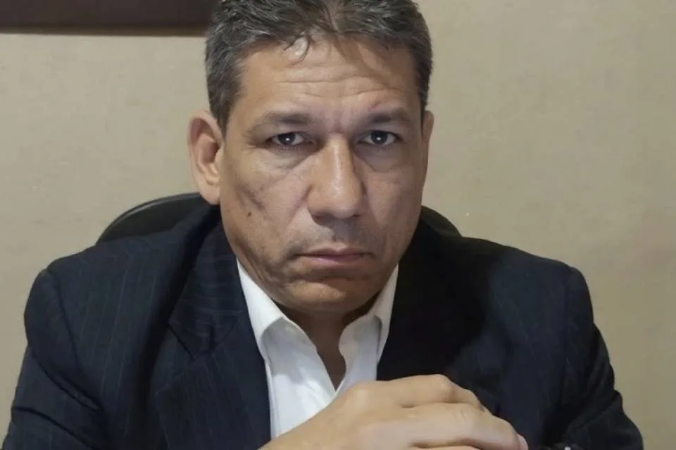 ONG denuncia arresto de Marlon Maya, activista de Vente Venezuela, en el estado Barinas