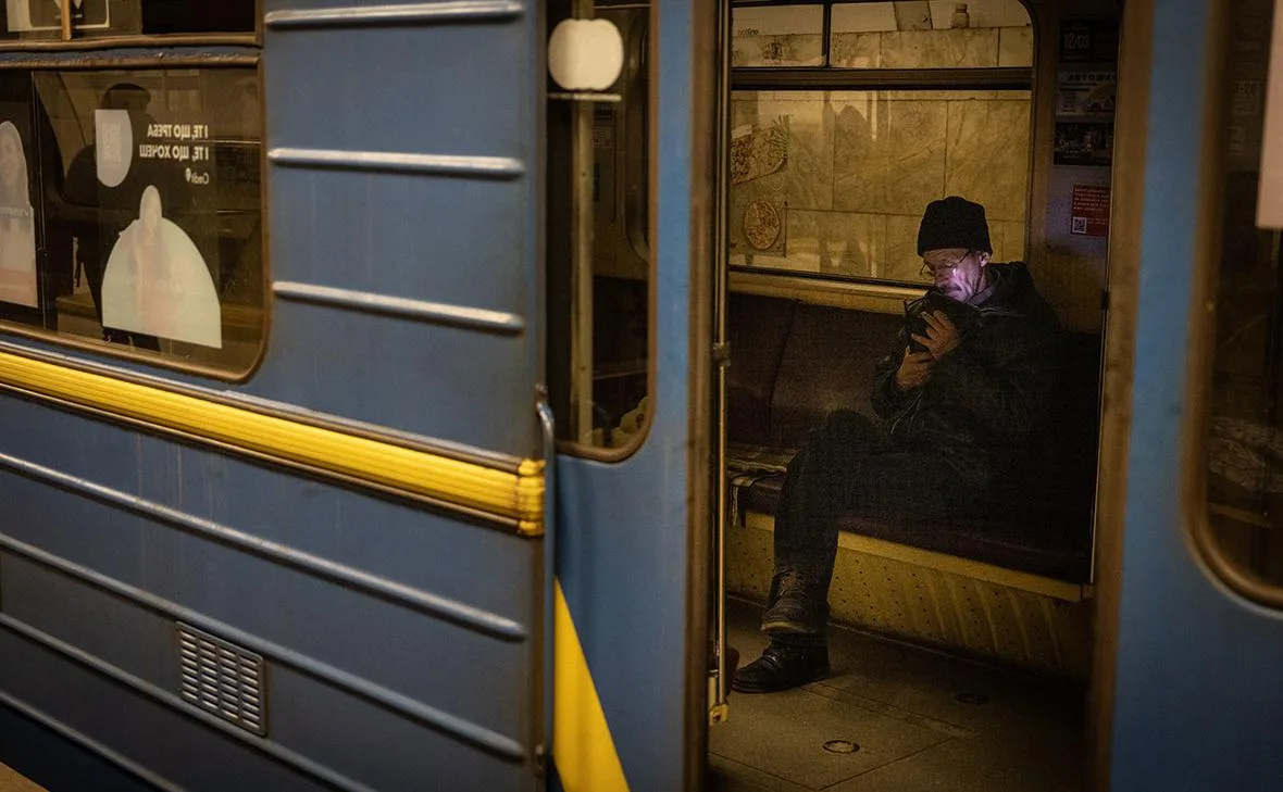 В Киеве остановилось метро