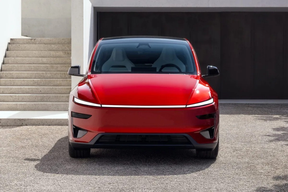 Suspensions qui lâchent en pleine route : Tesla contraint de rappeler des Model Y tout juste sortis d’usine