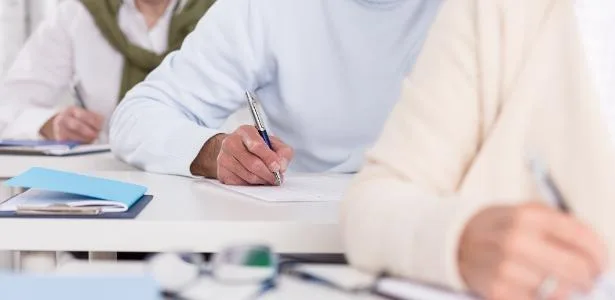 TRF, Rede Sarah, universidades e mais órgãos: concursos têm 29,9 mil vagas