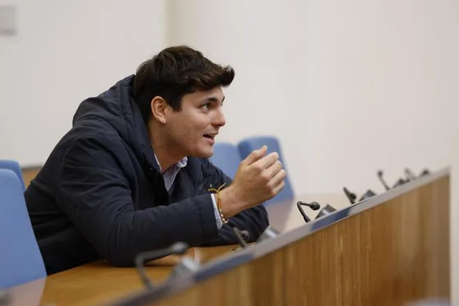 El Congreso retira a Vito Quiles la credencial de periodista de manera definitiva