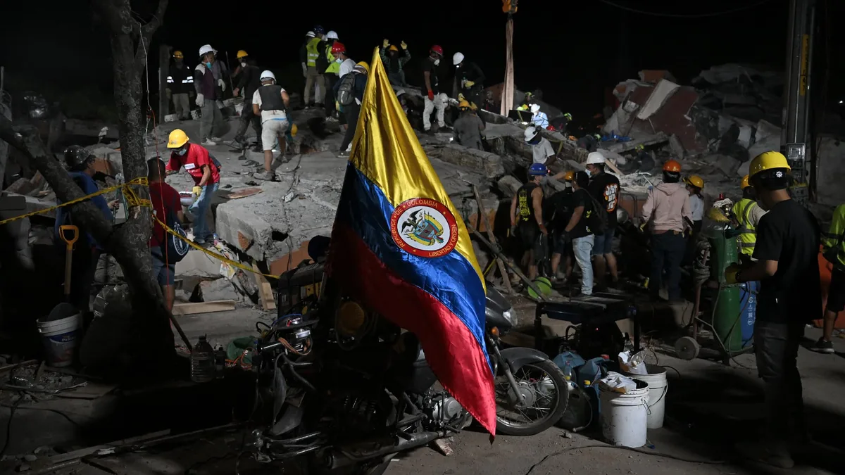 Séisme en Colombie: la femme, sortie des décombres après 37 heures mardi, est morte