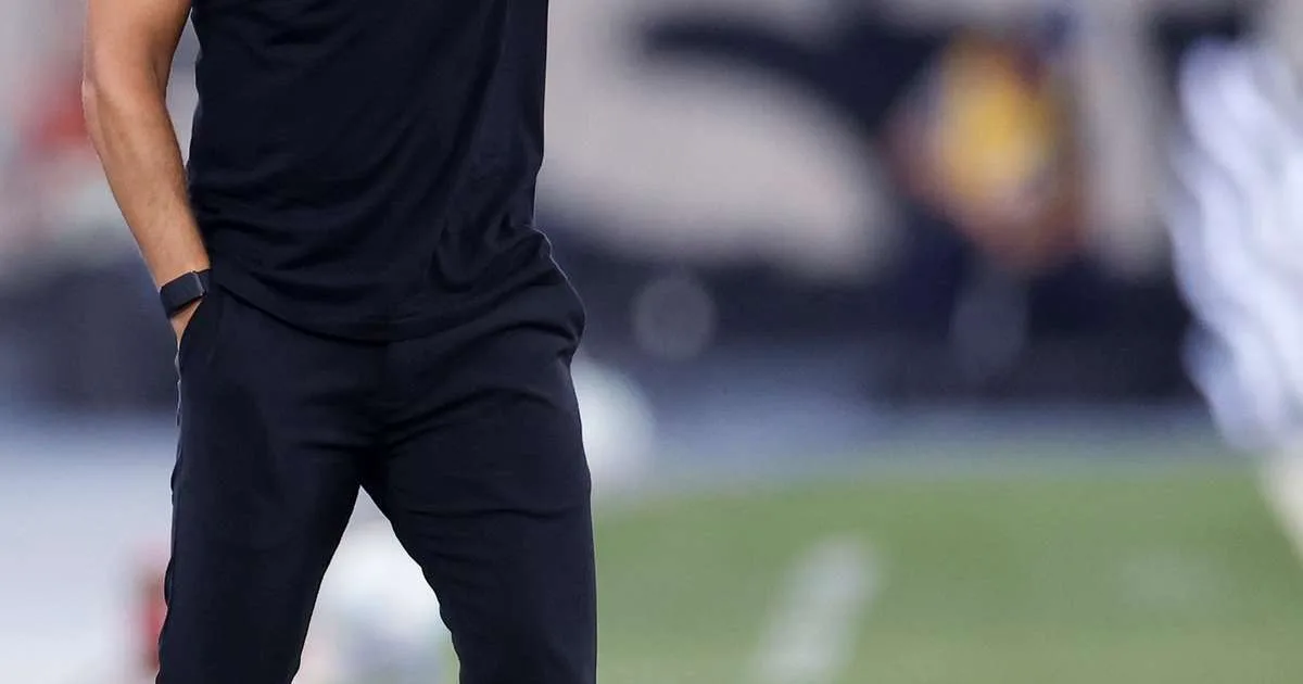 Botafogo: Franclim Carvalho poderá ser demitido nas próximas horas, crava jornalista