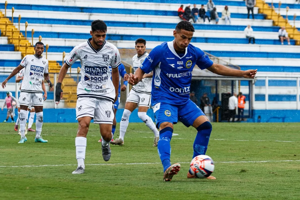 São José vence EC São Bernardo e assume a liderança do Grupo 4 da Copa Paulista