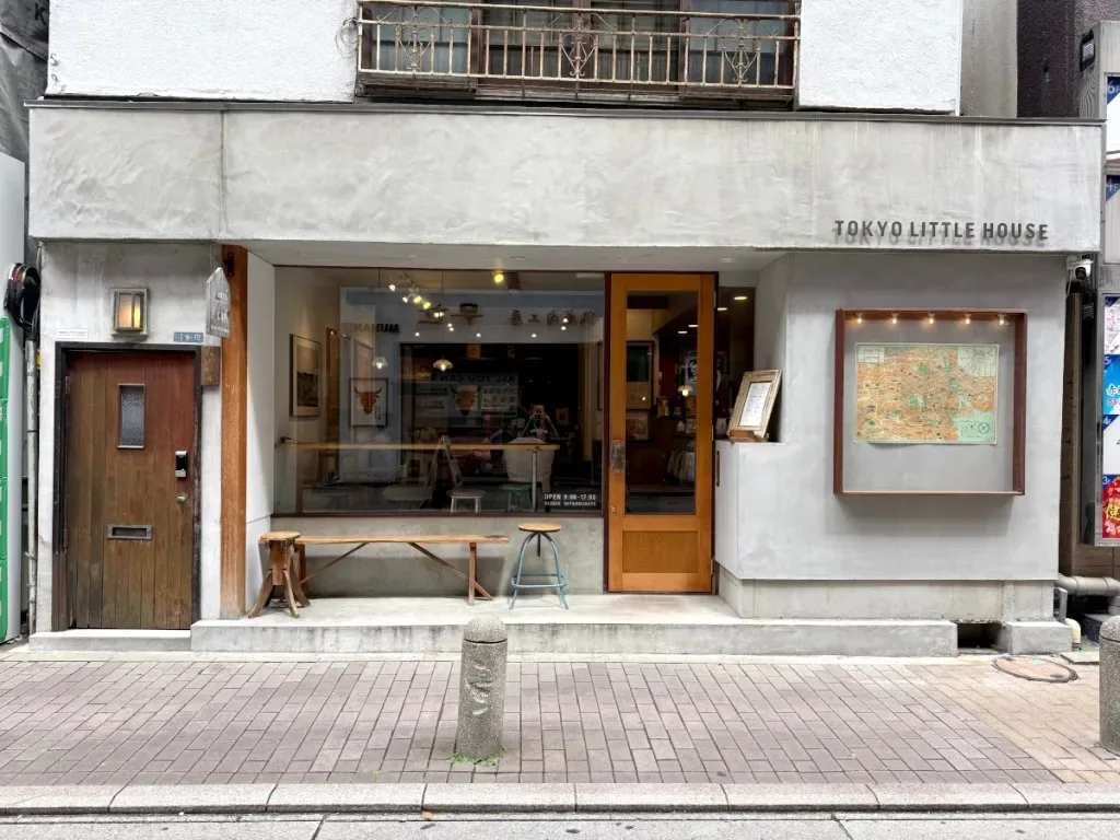 Why do foreign tourists queue up to eat at Tokyo Little House?