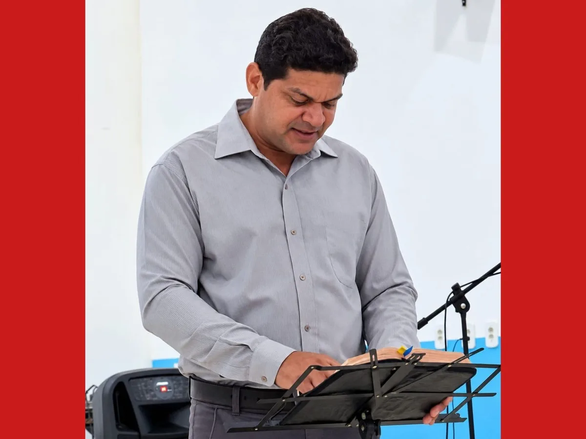 Pedreiro que morreu após cair de telhado no Acre era pastor e criou 3 filhos da esposa: 'Sonhava junto'