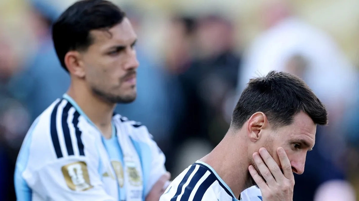 Leandro Paredes reveló cuándo Messi le comunicó al plantel que no seguiría en la Selección argentina