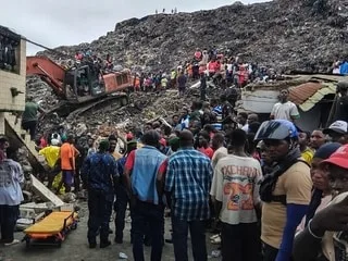 Guinée : au moins 30 morts dans l’effondrement d’une décharge qui devait fermer le jour même