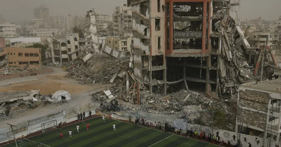 Calvados. À Deauville, le retrait d'une photo d'un stade de football prise à Gaza fait polémique