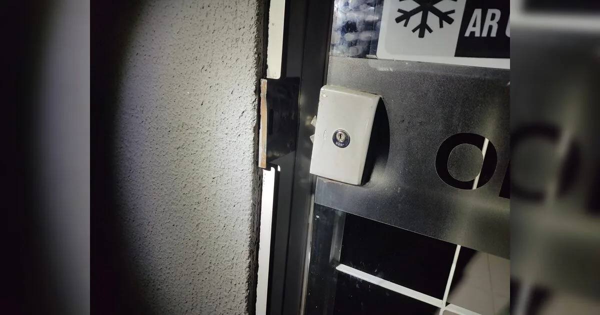 Comércio é arrombado e furtado no centro de Arapongas