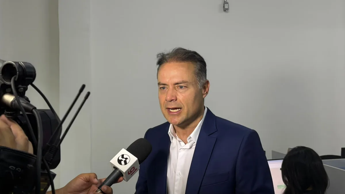 Renan Filho promete hospitais do câncer e de trauma, 80 clínicas da família e concurso anual