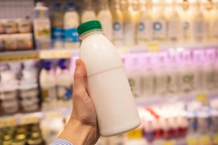 Custo de produção de leite sobe 4,13% no ano e pressiona margem do produtor