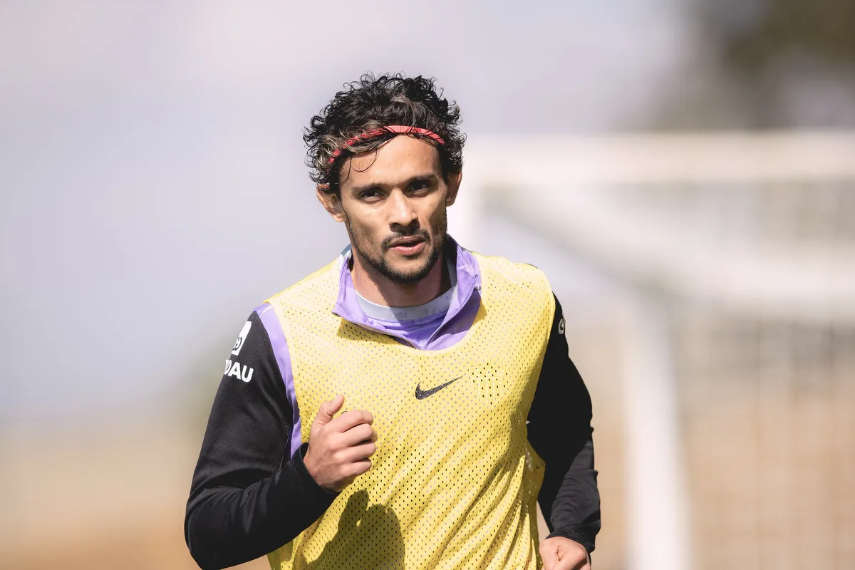São Paulo fica pessimista e vê cenário quase impossível para ter Scarpa