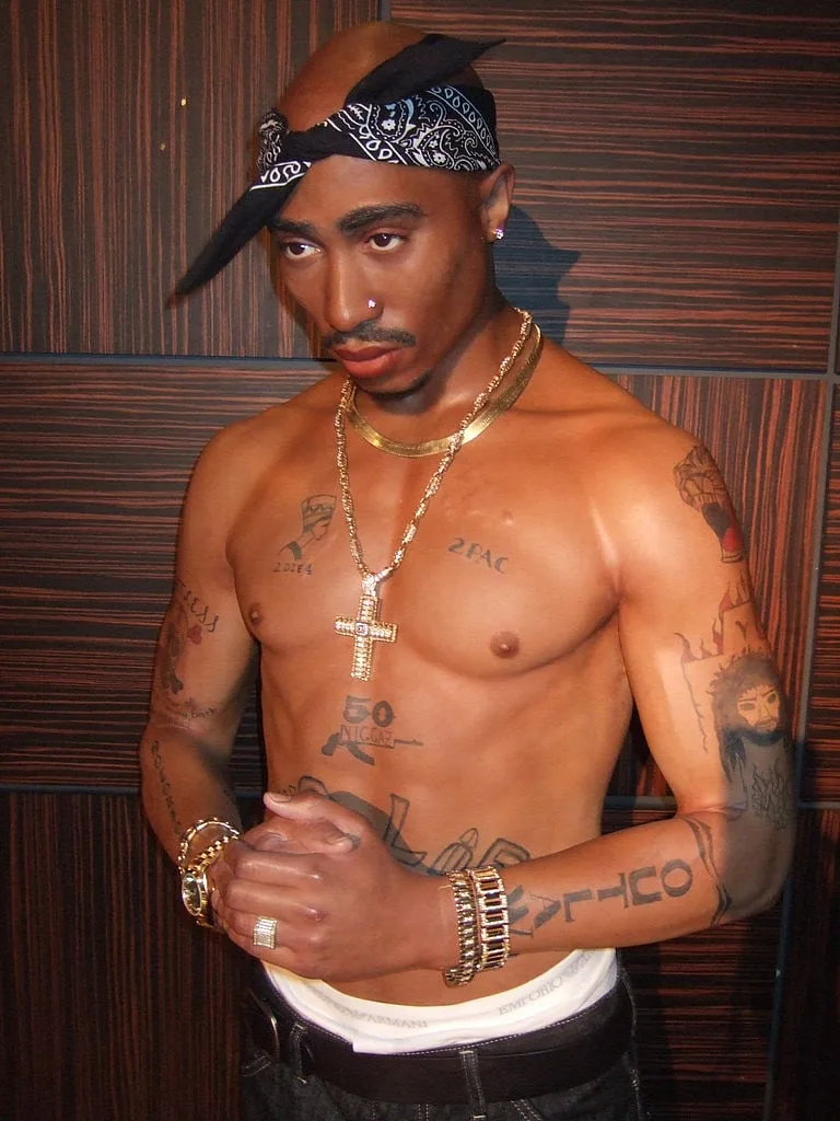 Julgamento de suspeito começa 30 anos após homicídio de rapper Tupac Shakur