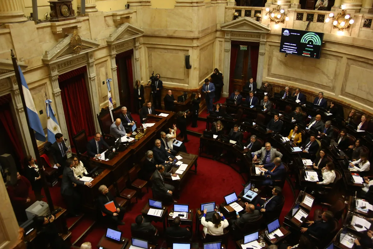 LLA intentará sesionar mañana en el Senado pero deja afuera la reforma del Banco Central