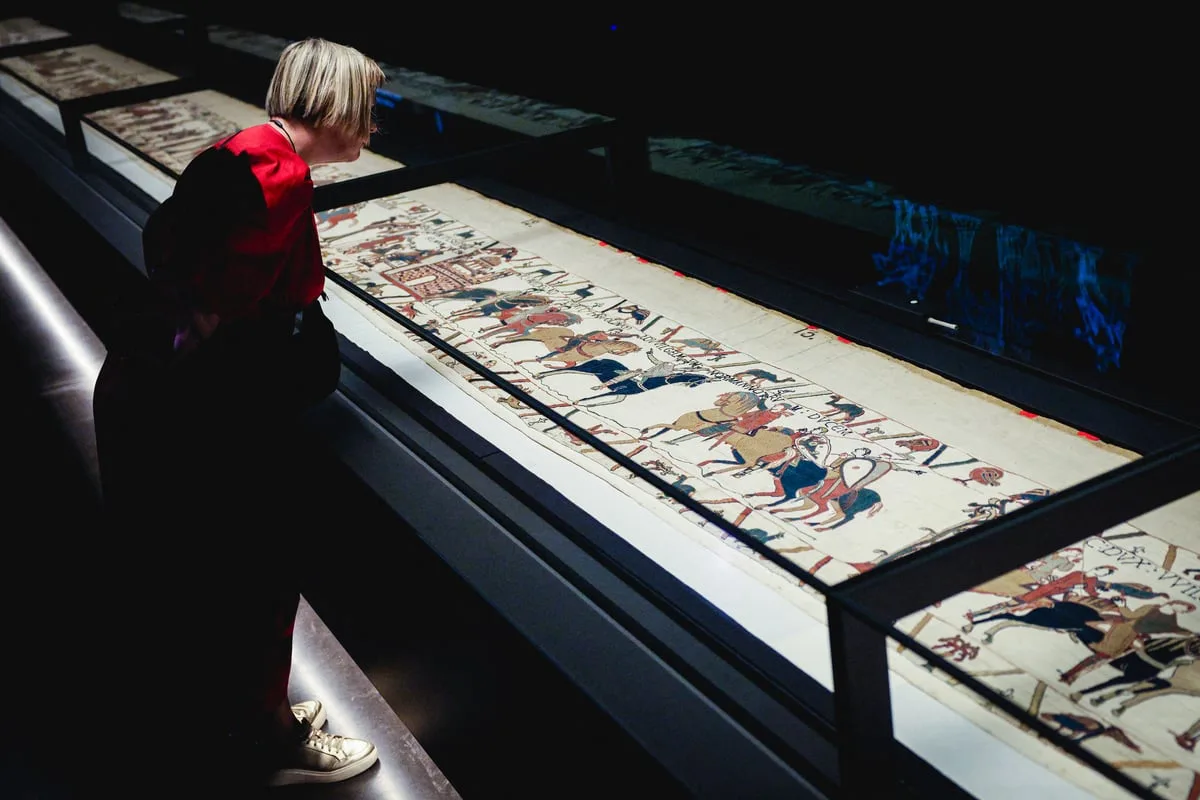 Bayeux Tapestry at the British Museum: Stitch by thrilling stitch, this story goes the whole 70 yards