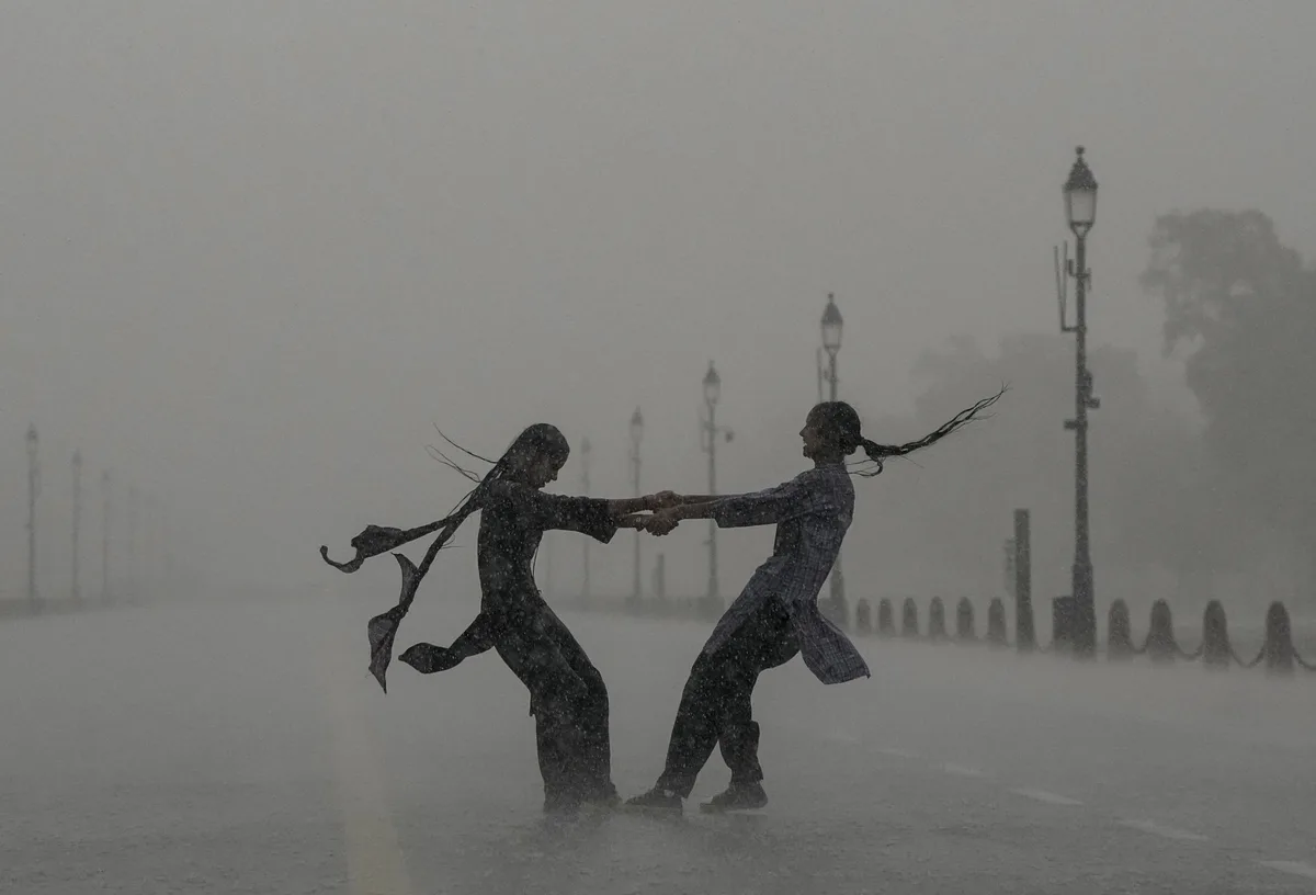 Delhi may get rain today, heavy showers likely in parts of South India