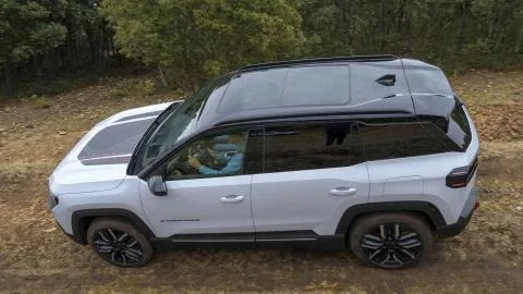 Así es el nuevo Jeep Compass 4xe: 375 CV eléctricos y auténtica vocación todoterreno