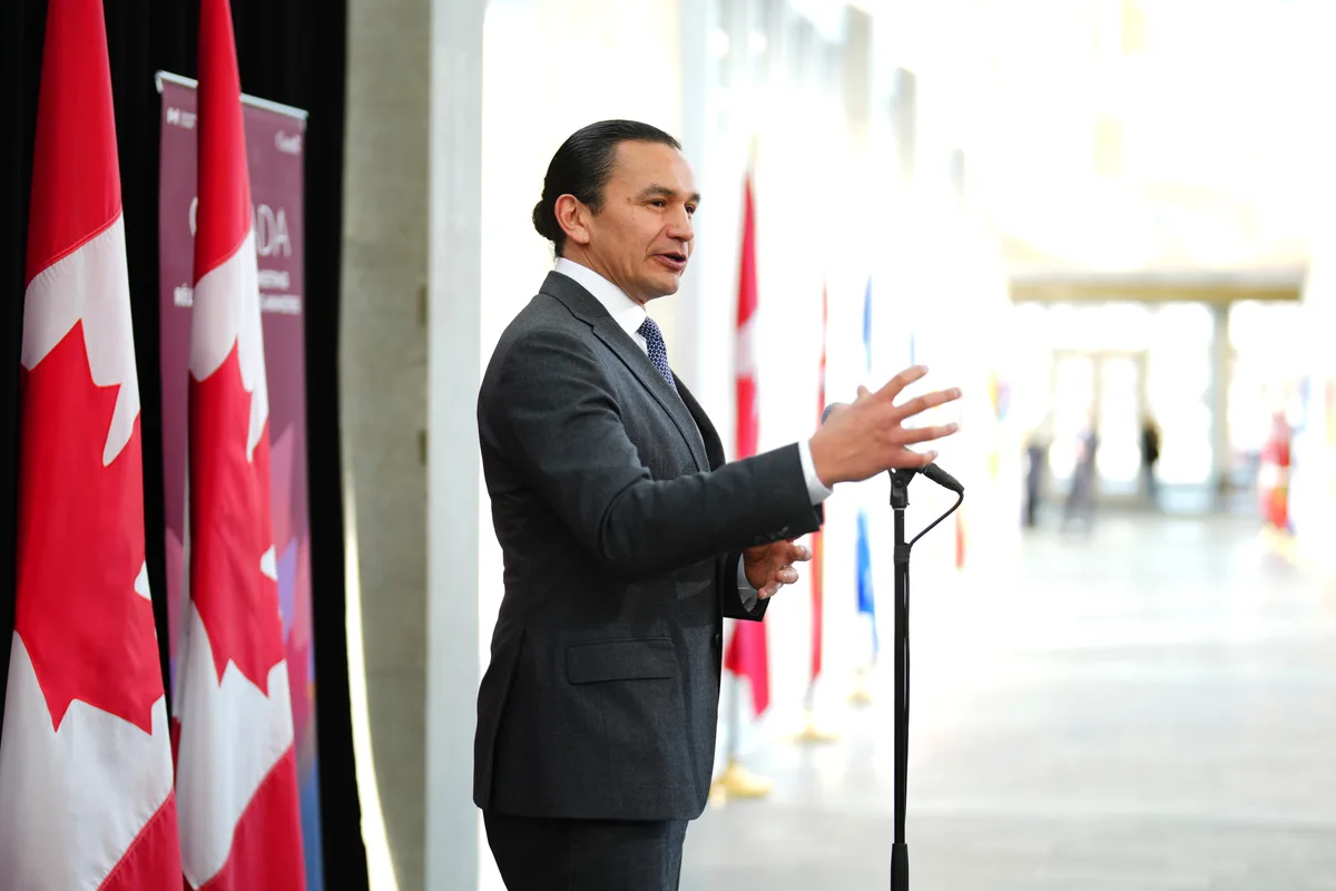 Premier de Manitoba se lanza contra Trump y pide a Canadá no ceder en tema comercial: ‘Es mala persona’