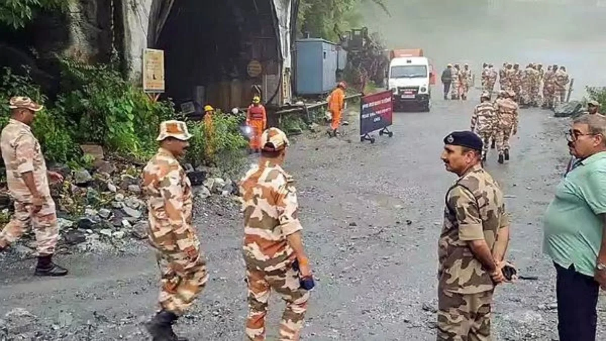 Blue drums, unlikely rescue rafts: How rescuers hunt for trapped Uttarakhand workers