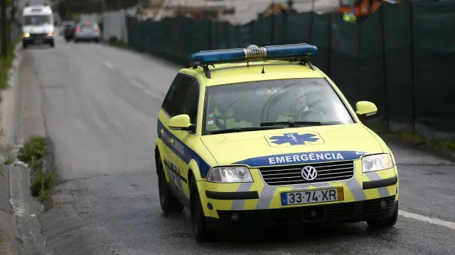 Técnicos veem INEM sob pressão, mas sem impacto clínico demonstrado