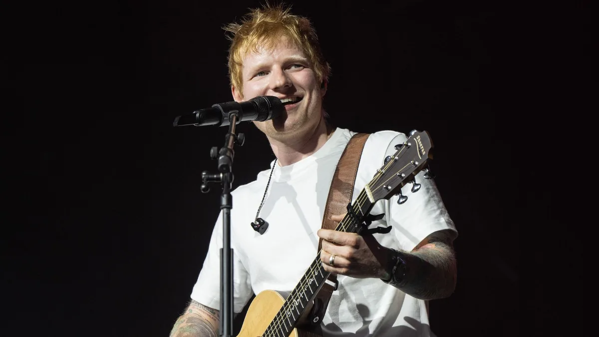 Ed Sheeran anuncia novos artistas de abertura após demissão de Macklemore