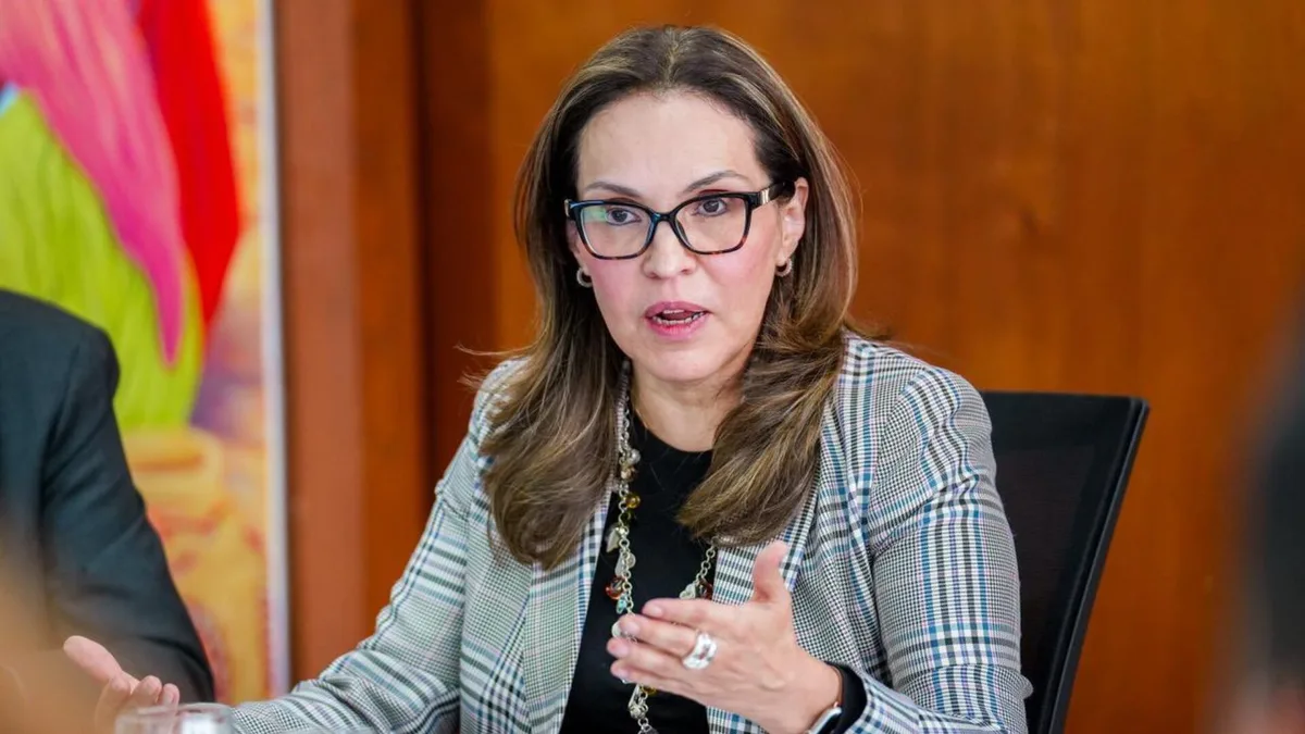 Viviane Morales habló de los motivos que la llevaron a renunciar al gabinete de De la Espriella: “Un ministro es reemplazable, una mamá no”