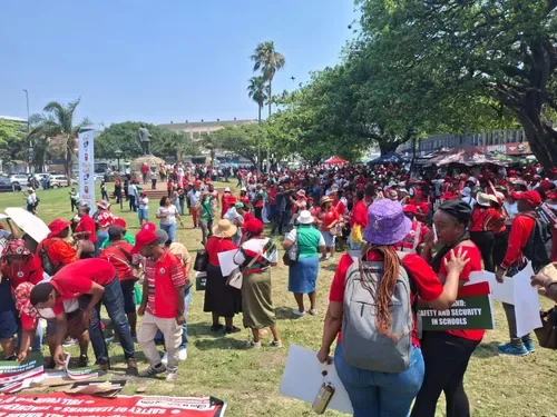 WATCH Durban march: SADTU demands funding and staff appointments at KZN schools