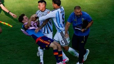 Nach WM-Finale: Lange Sperre für Paredes und Molina