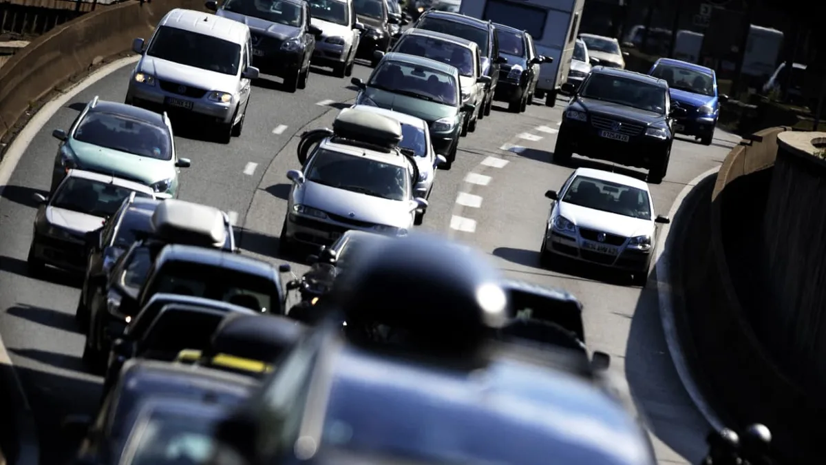 La journée de samedi classée rouge au niveau national et noire en Auvergne-Rhône-Alpes: voici comment éviter les principaux bouchons de vendredi jusqu'à lundi