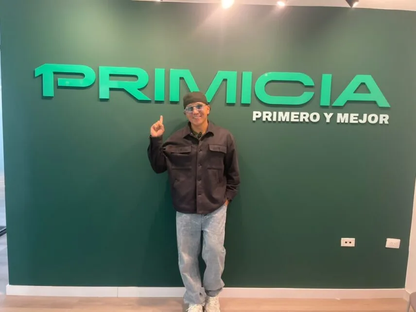 J Santos trasciende fronteras con su propuesta musical