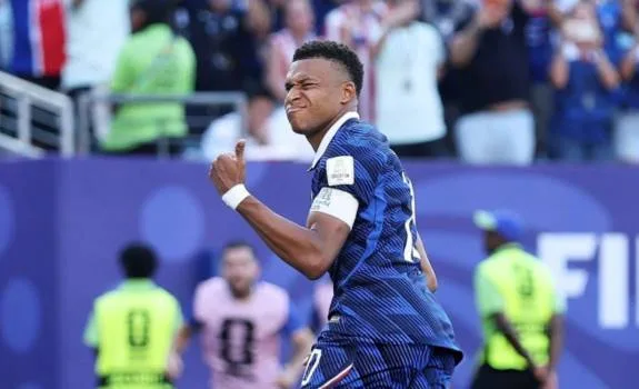 Mbappé vira alvo de plano de sequestro descoberto na França