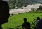 Nepal envia alertas de celular para risco de novas inundações repentinas