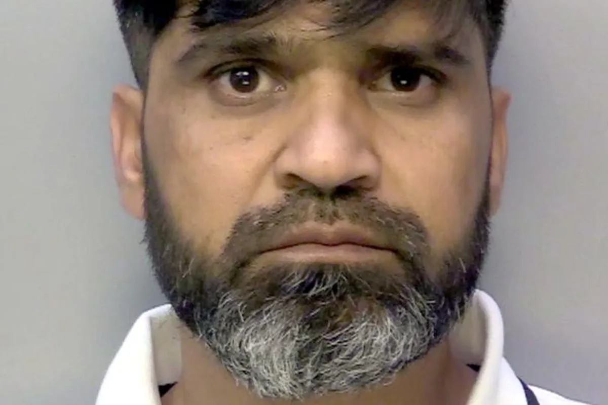 Serving prisoners deny trying to kill Sara Sharif’s father in jail cell
